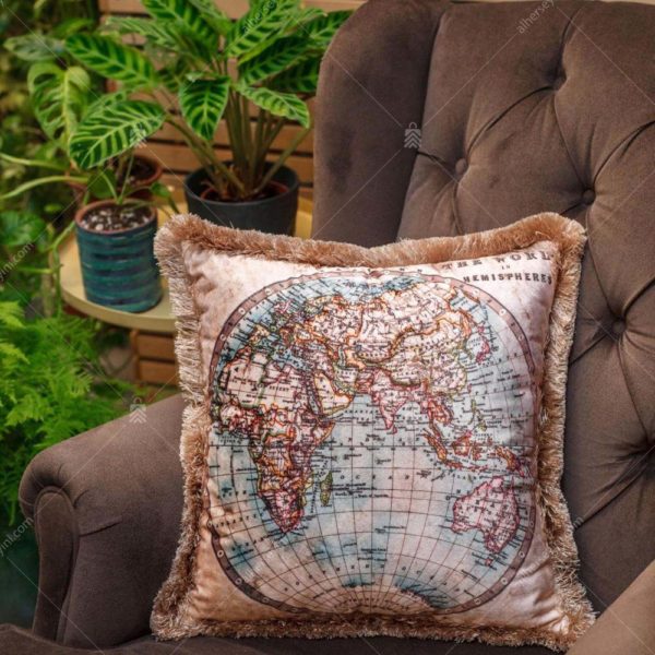 EY118 Dünya Haritası Fırfırlı Yastık Detay