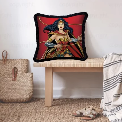 Wonder Woman Desenli Dekoratif Yastık EY352