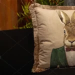 Bay Tavşan Tasarımlı Dekoratif Yastık EY374
